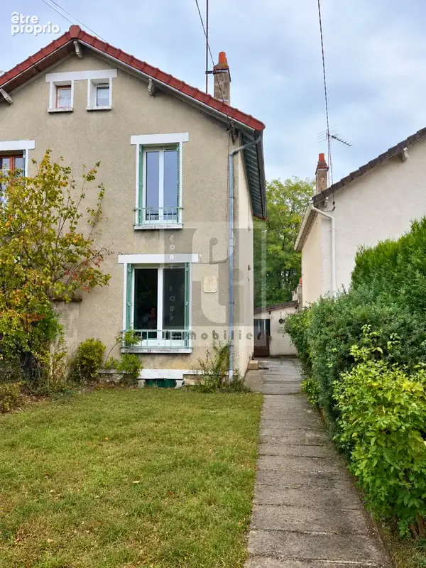 MORET-LOING-ET-ORVANNE   Charmante maison avec jardin, dépendance et cave, à deux pas de la forêt - photo 2