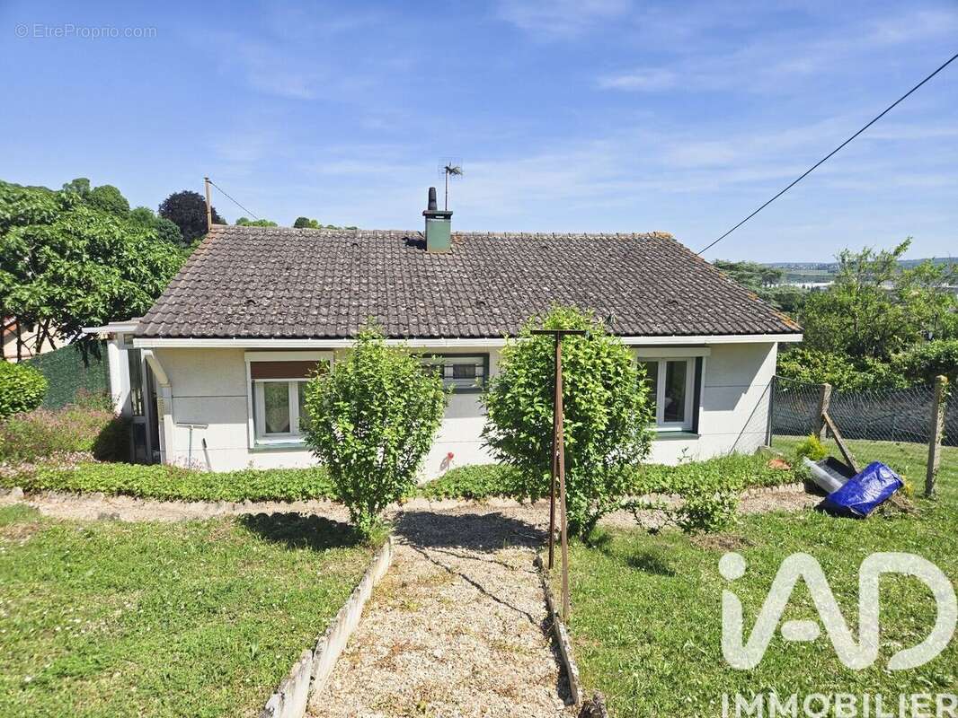 Photo 6 - Maison à JUZIERS