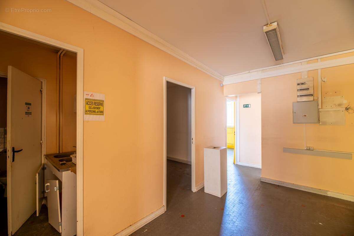 Commerce à SAINT-ETIENNE