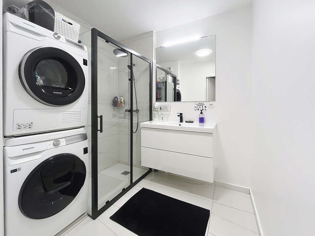 Appartement à SAINT-FONS