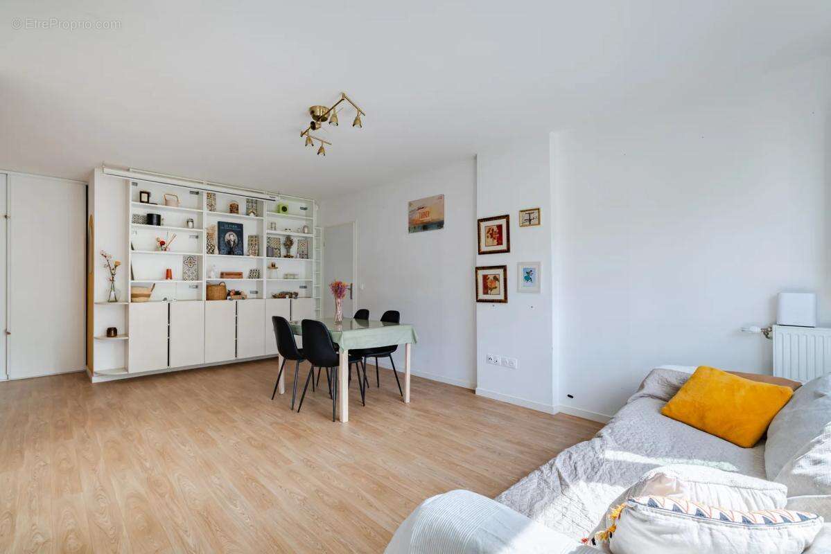 Appartement à SAINT-DENIS