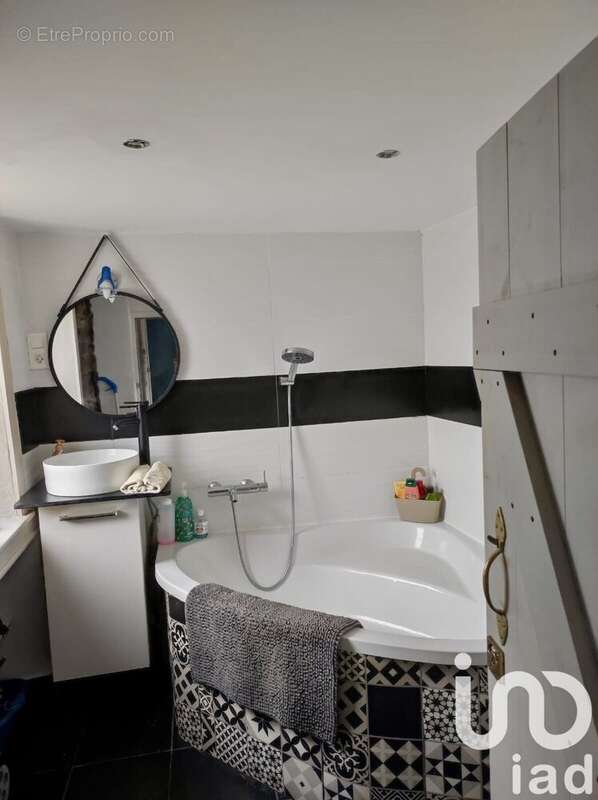 Photo 8 - Maison à LE MERZER