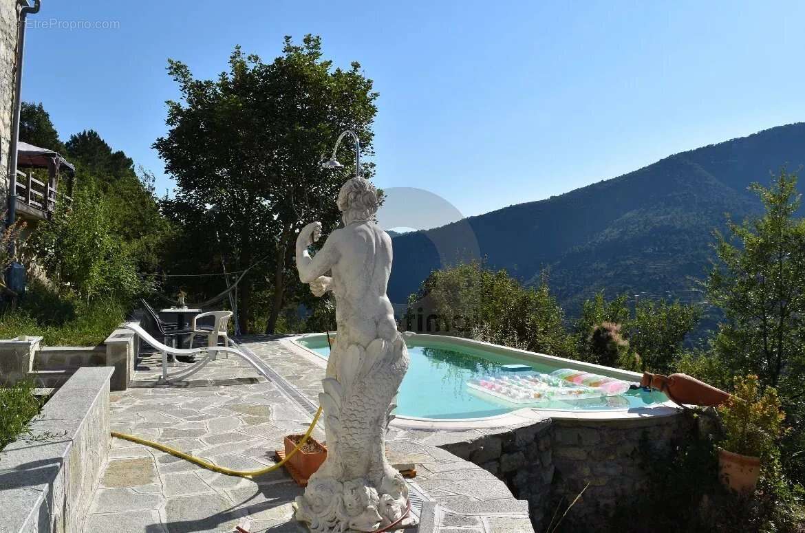 Maison à BREIL-SUR-ROYA