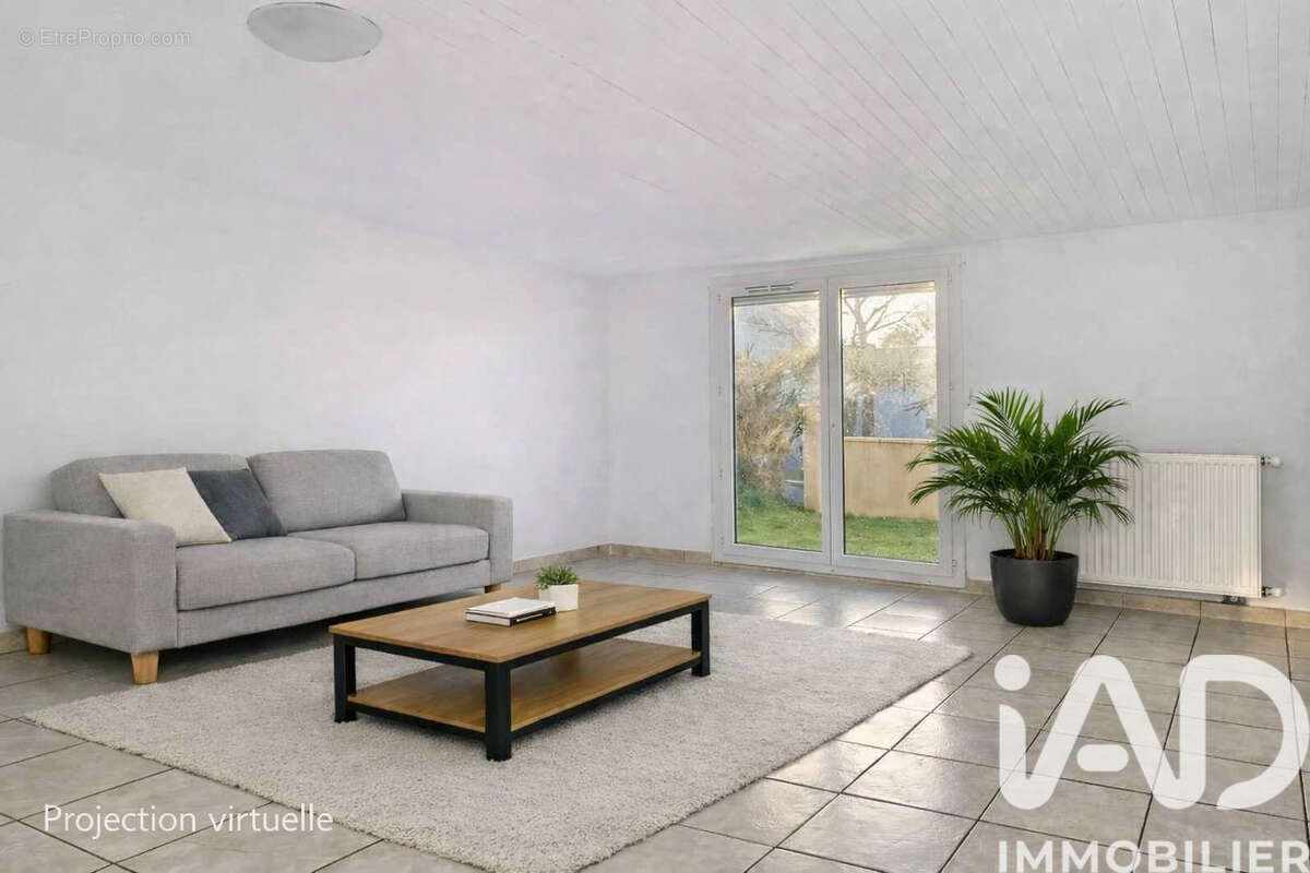 Photo 6 - Maison à LESIGNY