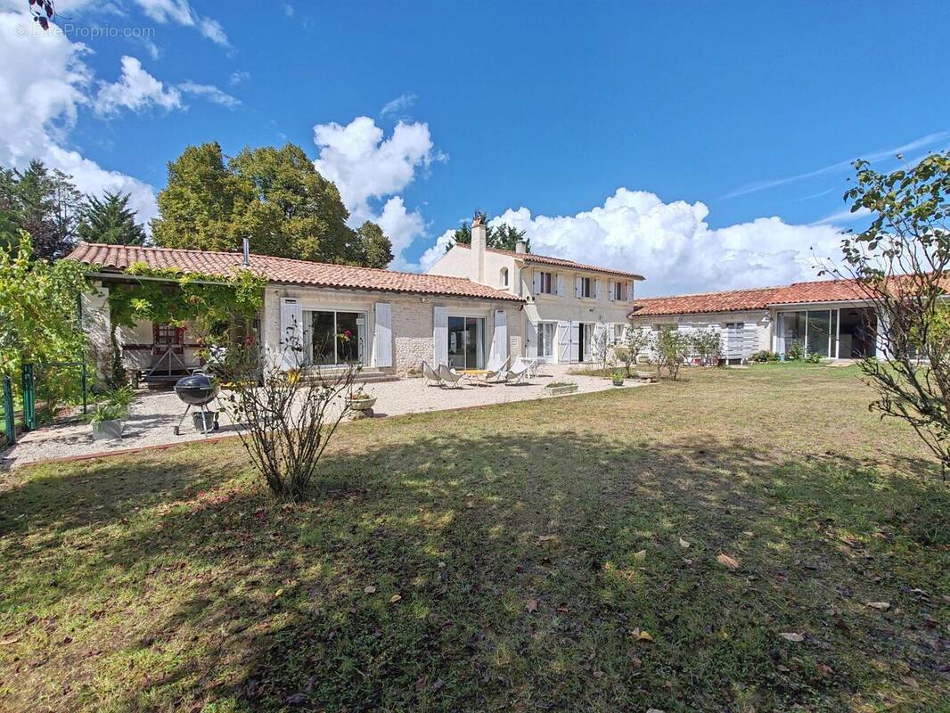 Photo 1 - Maison à COURCOURY