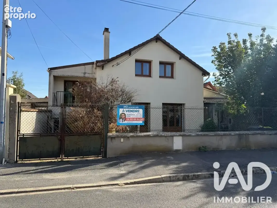 Photo 1 - Maison à VILLENEUVE-LE-ROI