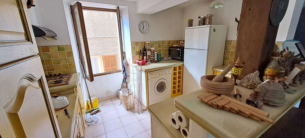 Appartement 60 m² à Cagnes-Sur-Mer  - photo 4