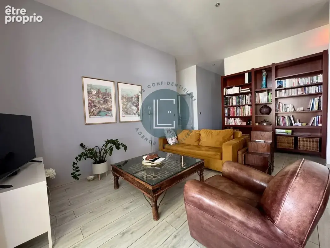 Mauguio centre - T4 89 m² de caractère avec parking privé - photo 6
