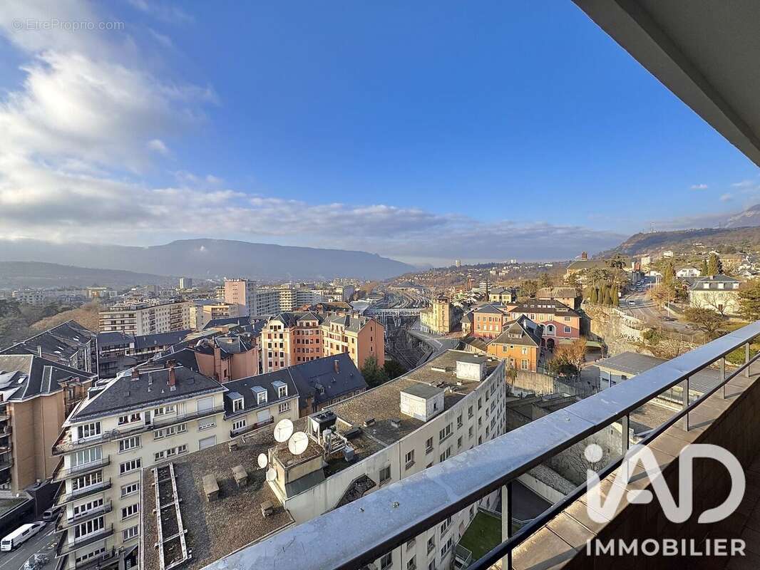 Appartement 68 m² à Chambery  - photo 9