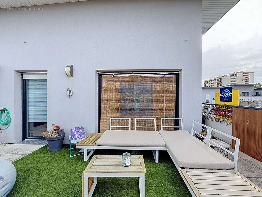 Appartement à SAINT-OUEN-L'AUMONE