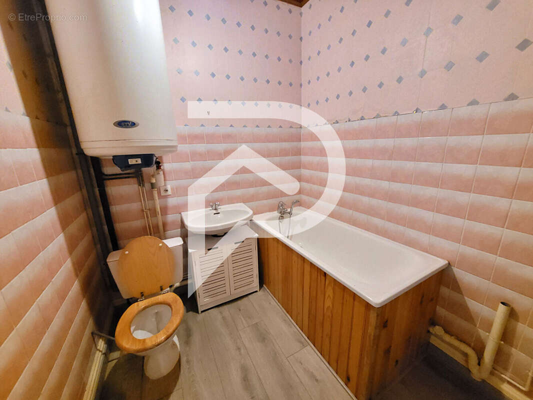 Maison à DOULAINCOURT-SAUCOURT