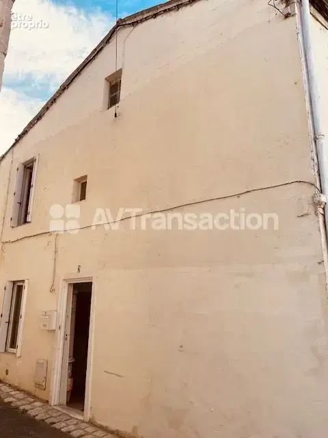Maison 5 pièces 42 m² à vendre à Jarnac (16200) - photo 1