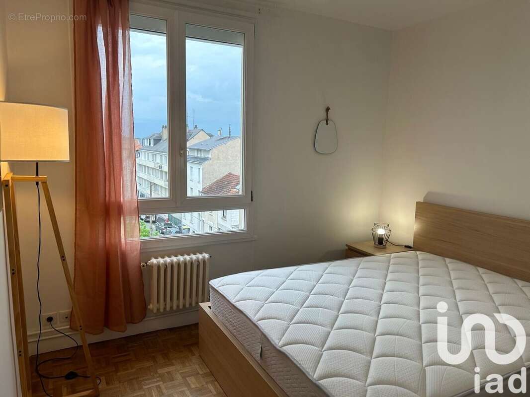 Appartement 110 m² à Tours  - photo 8