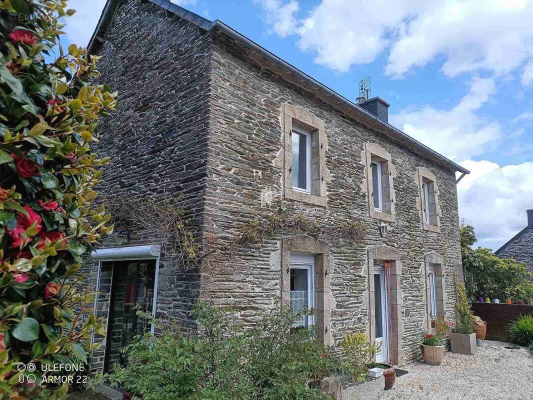 Maison à SAINT-THOIS