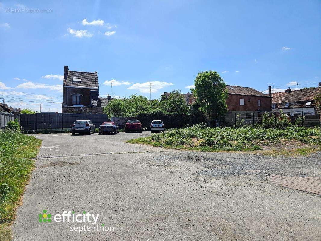 Terrain à WATTRELOS
