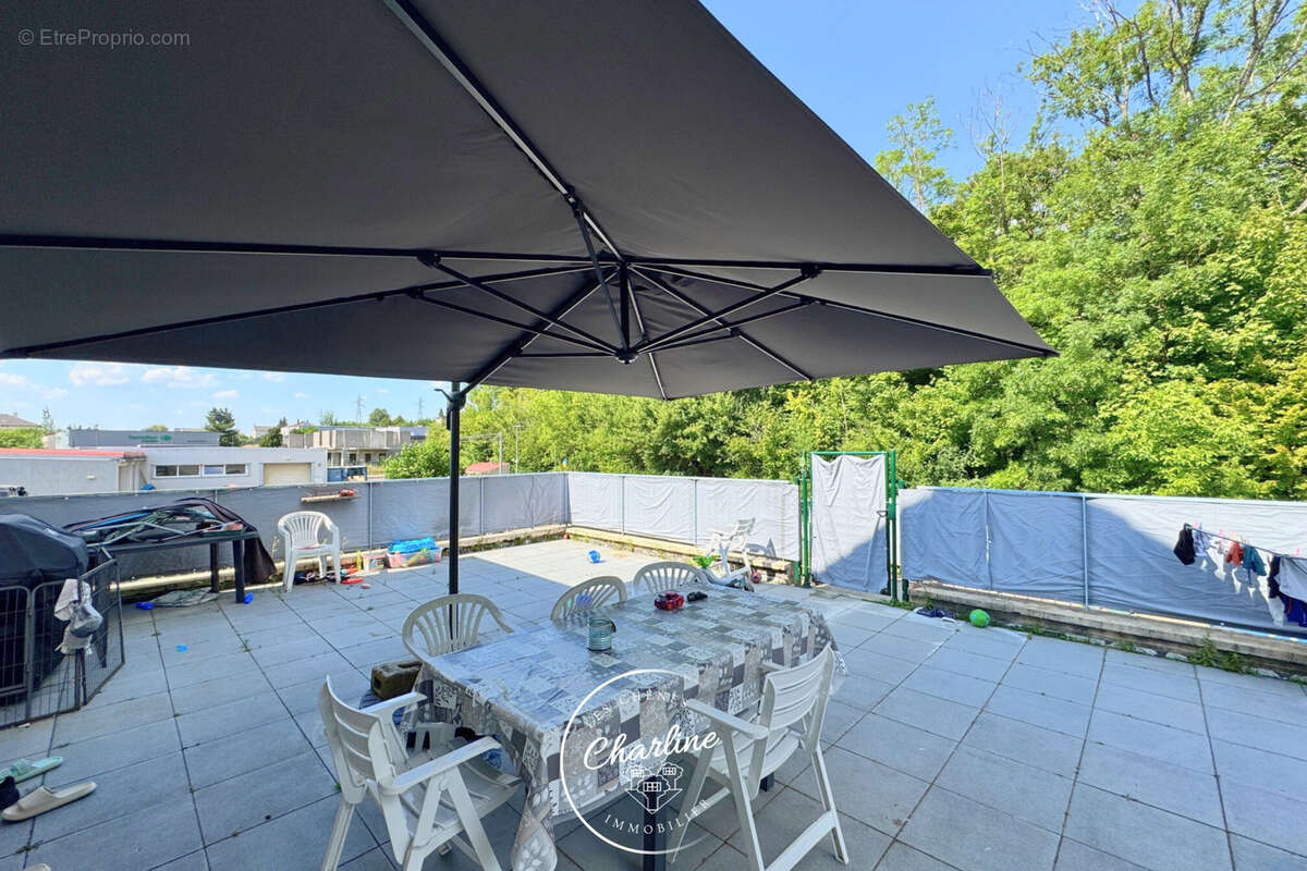 Appartement à AMANVILLERS