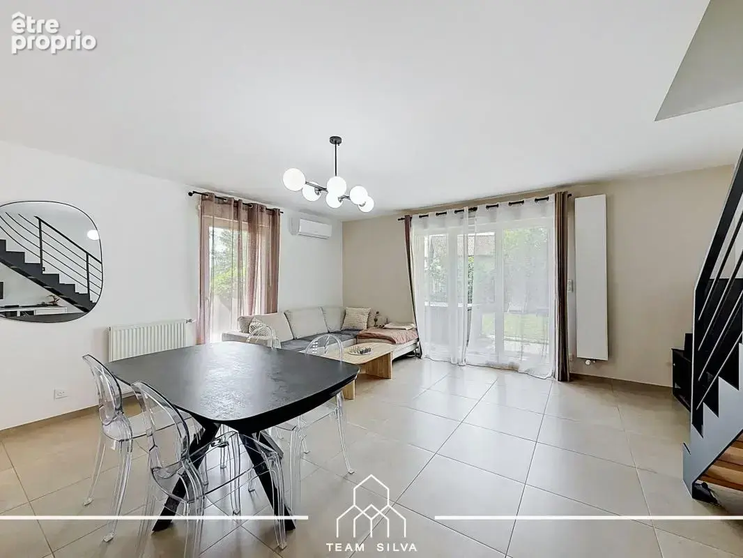 Maison 4 pièces 90 m² à vendre à Ternay (69360) - photo 3