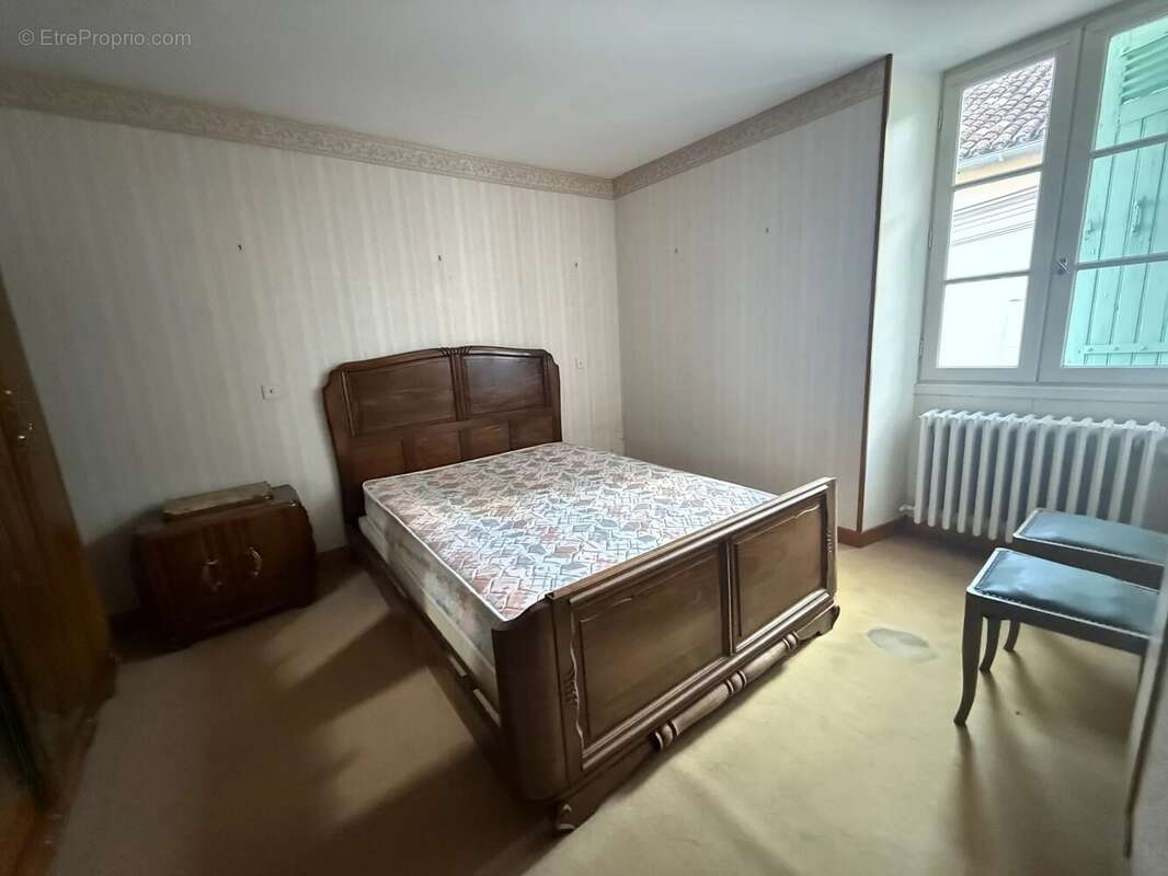 Maison à TOCANE-SAINT-APRE