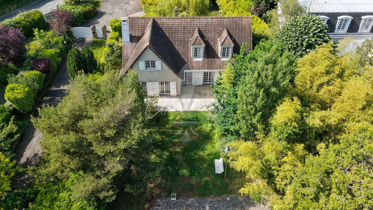 Maison familliale - villennes sur seine - 190 m² - terrain 1044 m² - photo 3