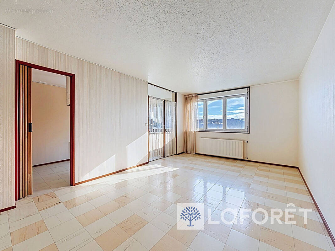 Appartement à LYON-9E