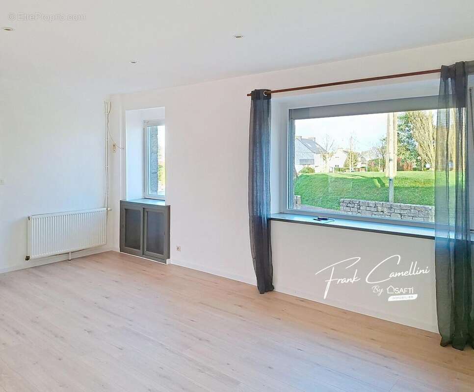 Maison 140 m² à Brelidy  - photo 4