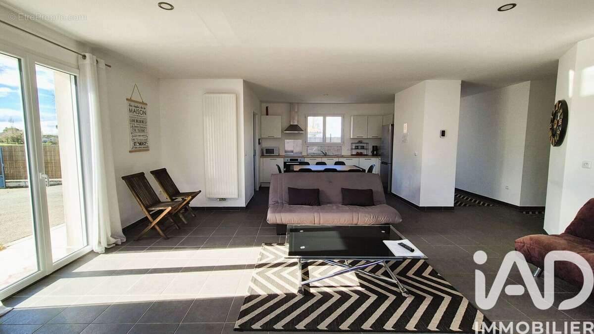 Photo 4 - Maison à BEYCHAC-ET-CAILLAU