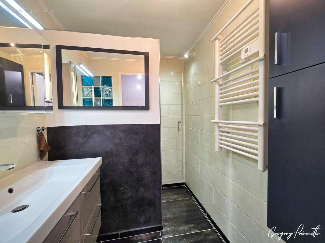 Photo 9 - Appartement à LA GARDE