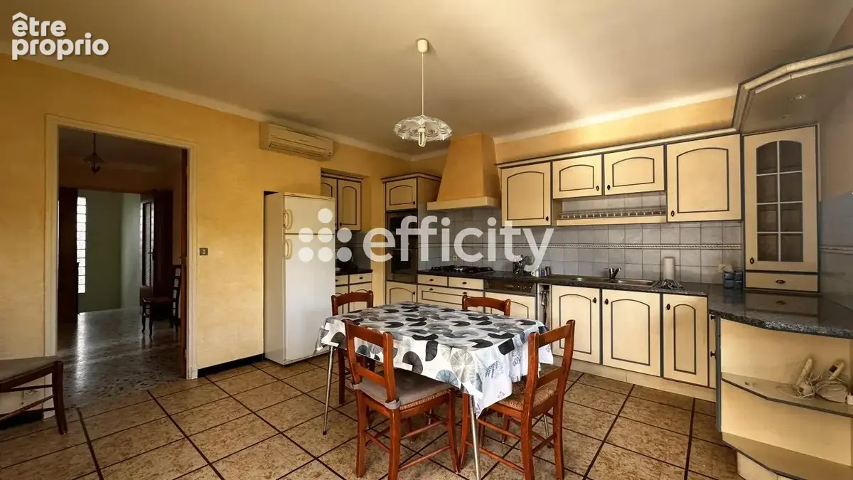 Maison 164 m² à Bollene  - photo 3