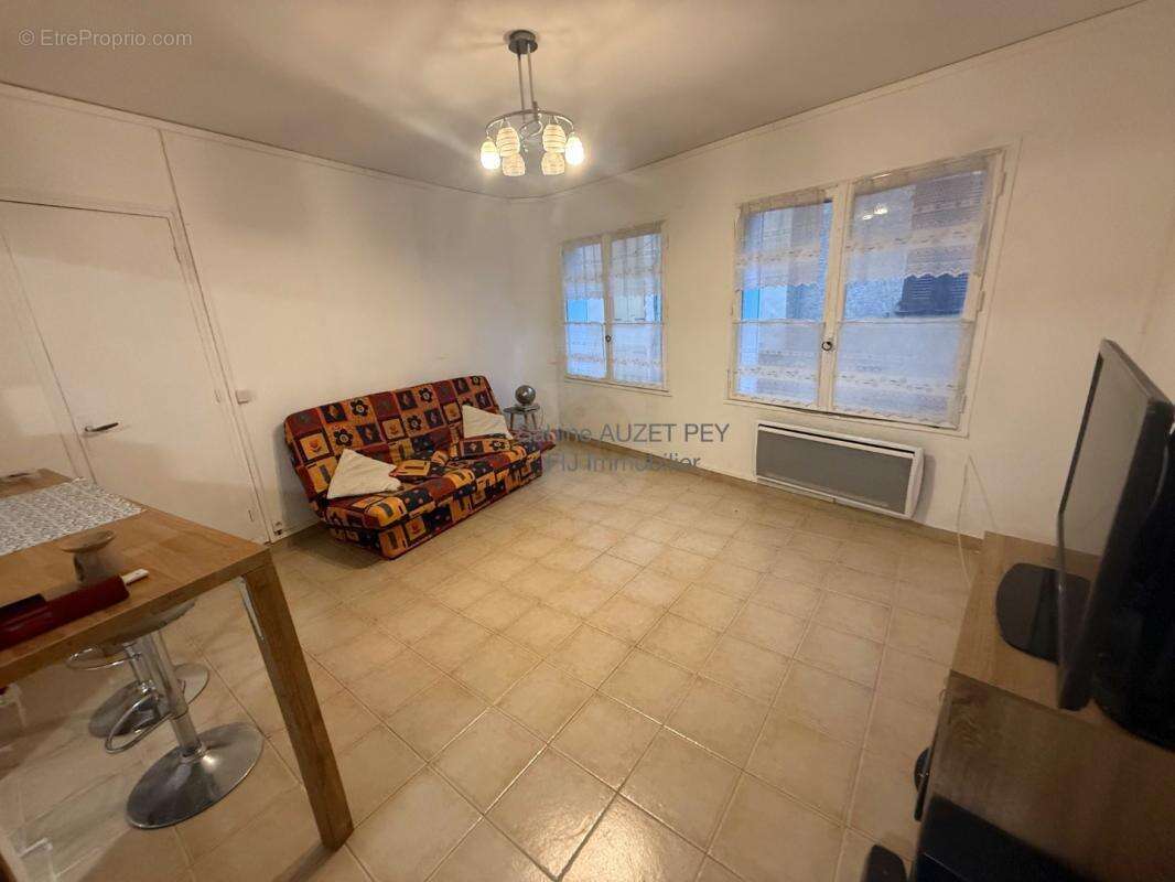 Appartement à SEYNE