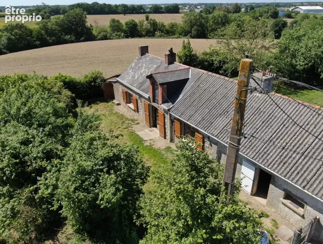 Maison en pierre avec jardin et dépendances - photo 15
