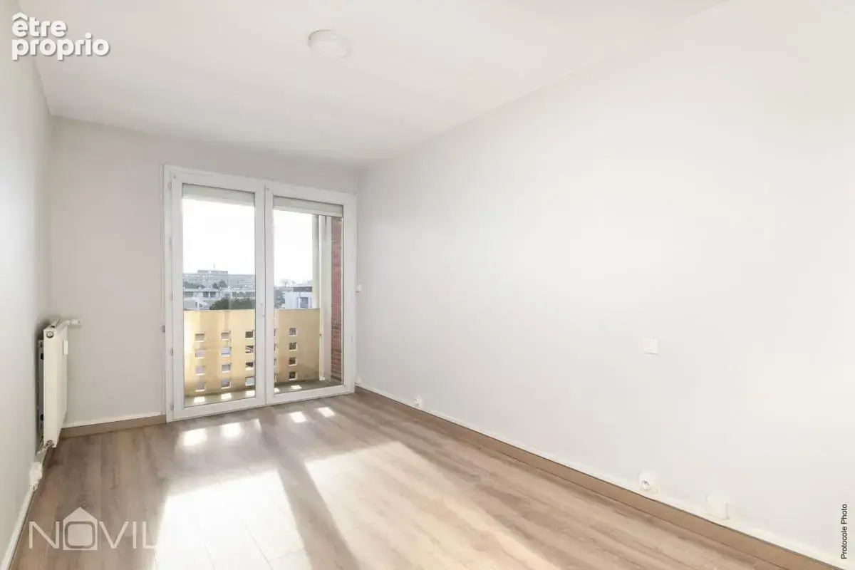 Appartement T4 - Dernier étage - Secteur Rangeuil - photo 6