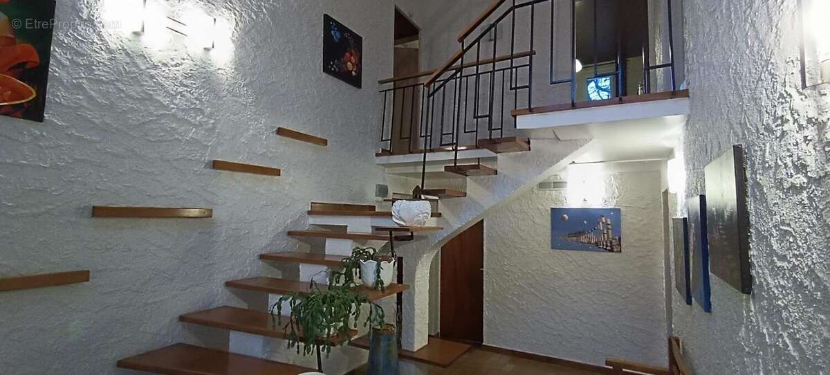 Maison à vendre 6 pièces PERRIER (63) - photo 2