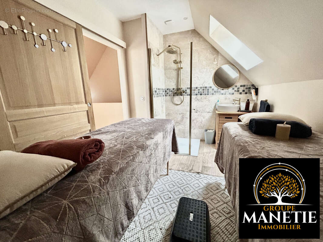 Autre à FRESNES-LES-MONTAUBAN