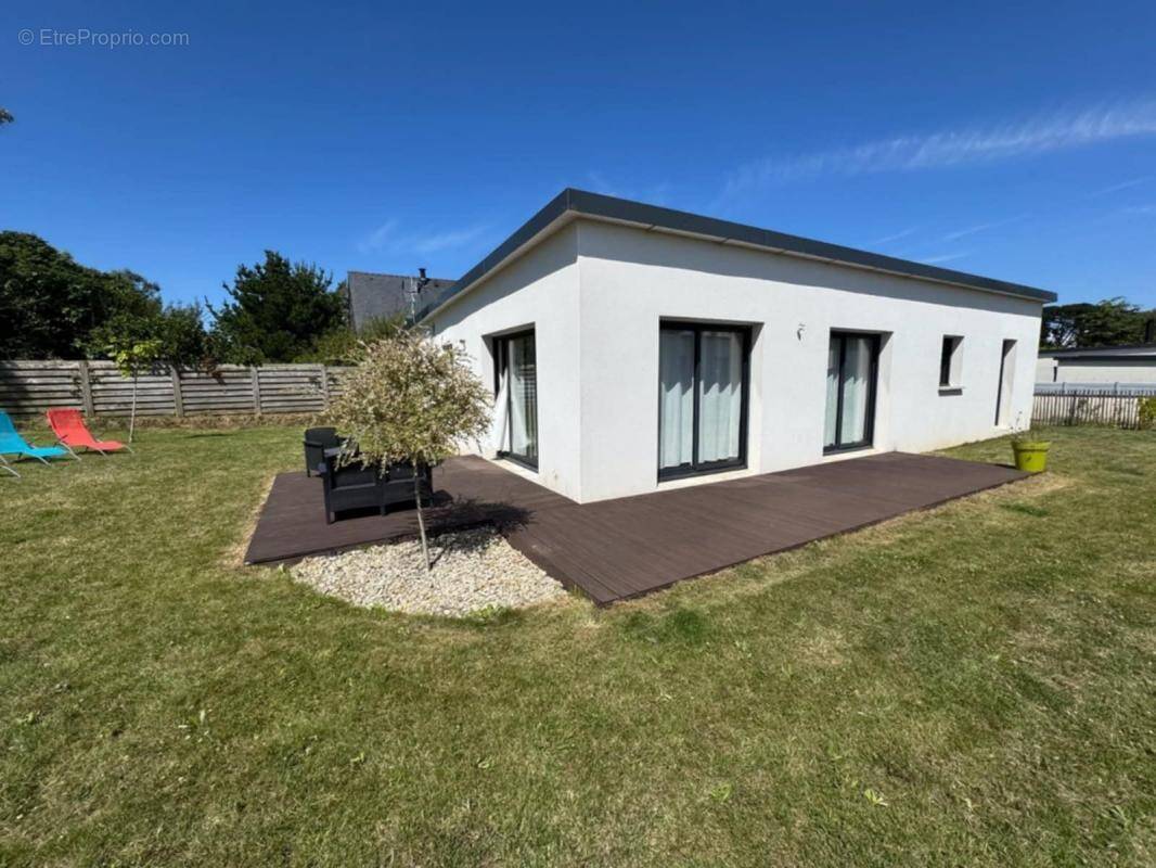 Maison à PLOUGASNOU