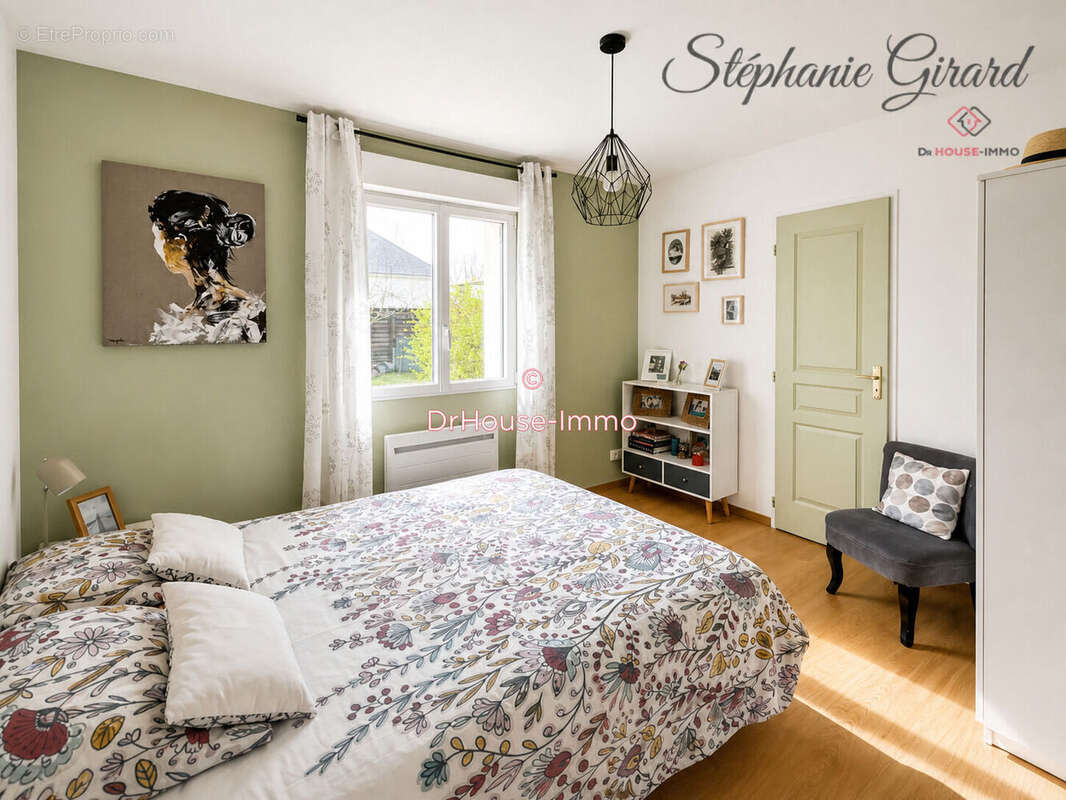 Maison 140 m² à Saint-Denis-En-Val  - photo 25