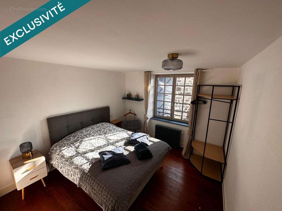 Photo 3 - Appartement à VIC-SUR-CERE