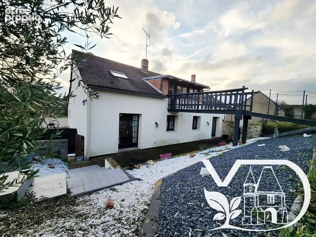 Maison à MONTREUIL-SUR-BRECHE