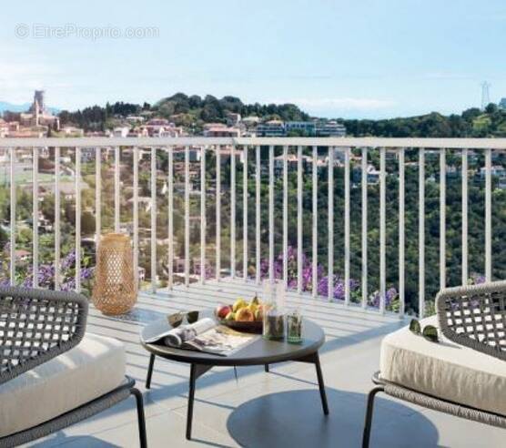 Appartement à LA TURBIE