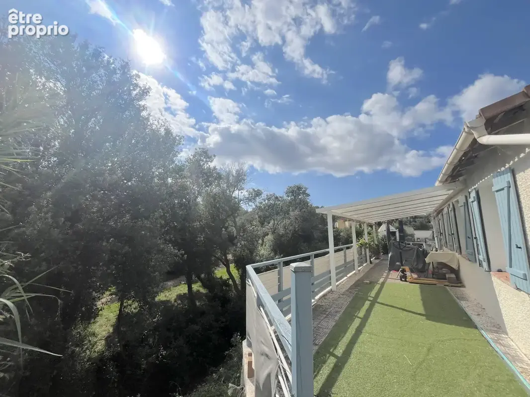 La seyne sur mer - fabregas - maison 100m2 plain-pied - terrain 1600 m2 - garage - photo 3