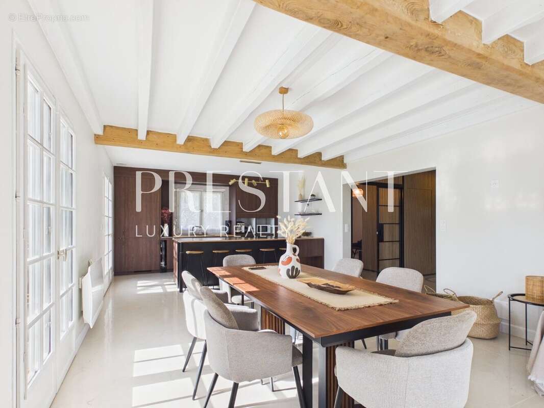Maison à ARBONNE
