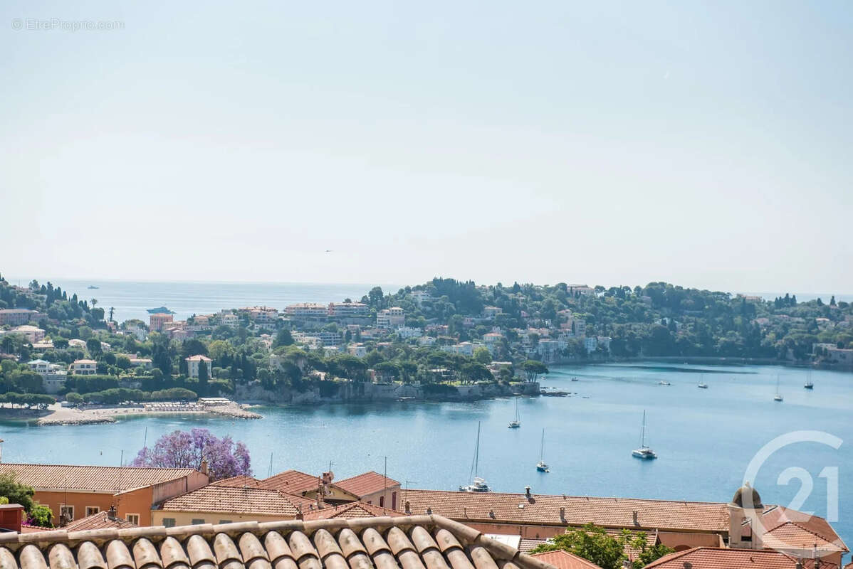 Appartement à VILLEFRANCHE-SUR-MER