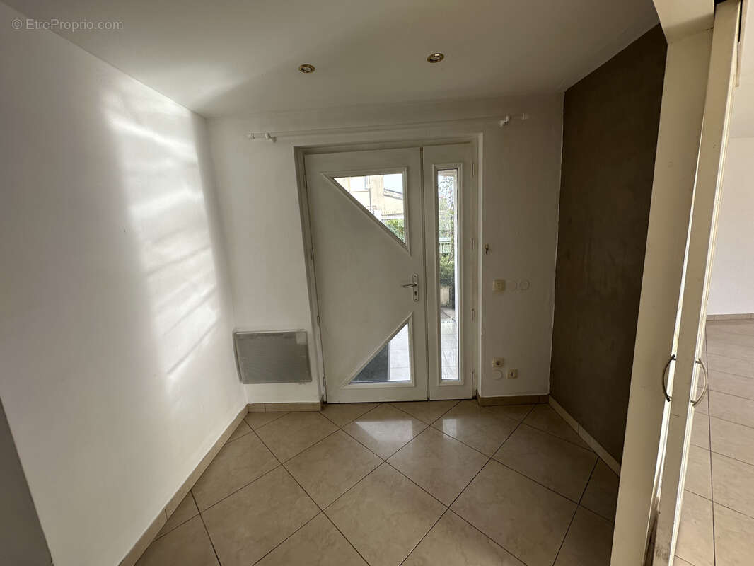 Maison à COURCELLES-CHAUSSY