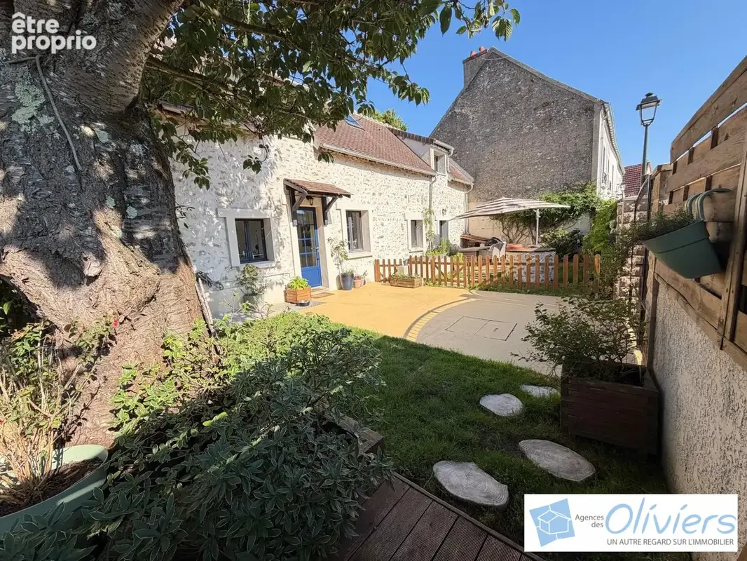 Maison 3 pièces 68 m² à vendre à Montigny-Le-Bretonneux (78180) - photo 2