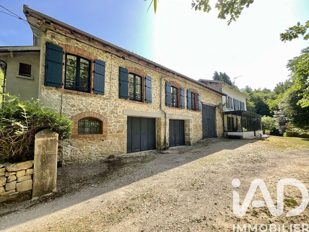 Photo 1 - Maison à RILHAC-RANCON