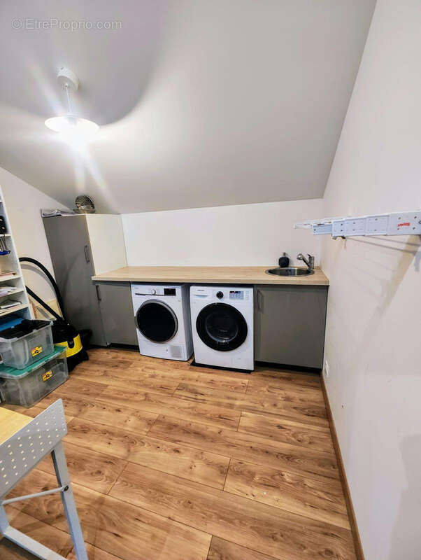 Appartement à PERTHES