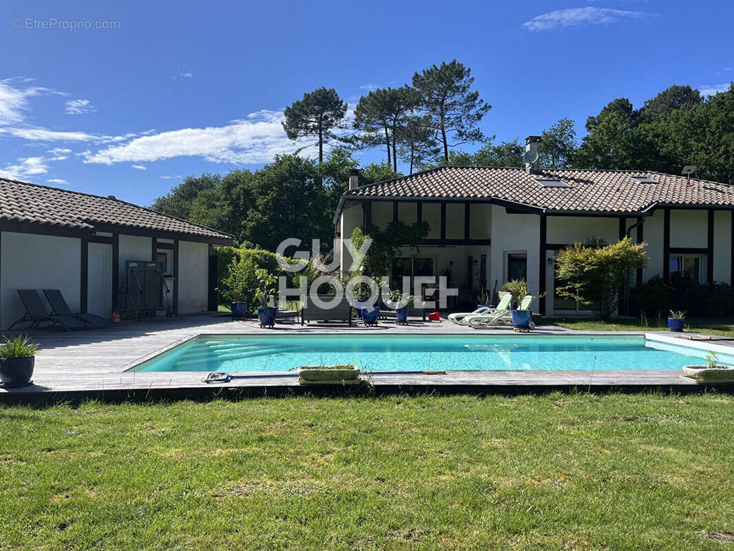 Maison à SOUSTONS