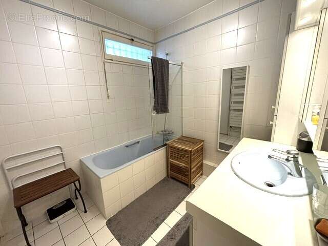 Lamorlaye - centre ville - beau f4 - photo 13