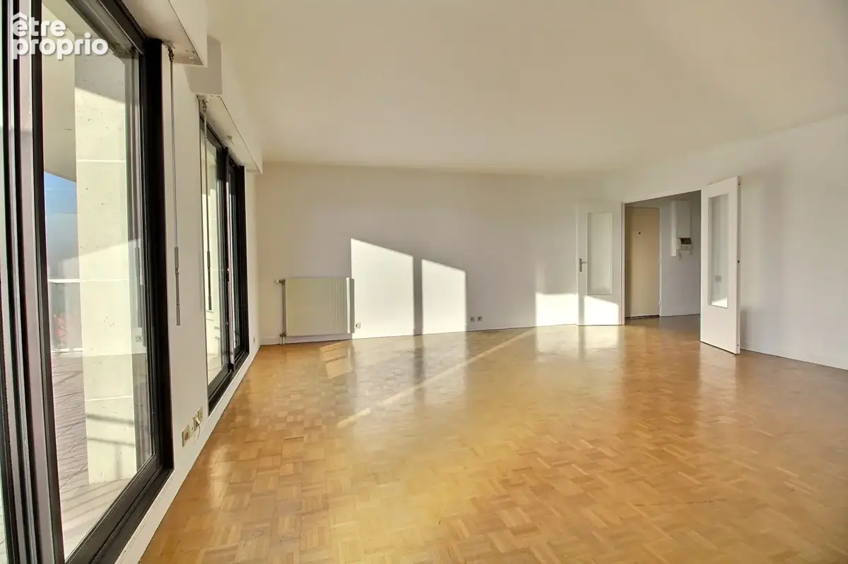Courbevoie - quartier république - 3 pièces - 90 m² - 2 chambres - 2 balcons - box - photo 2