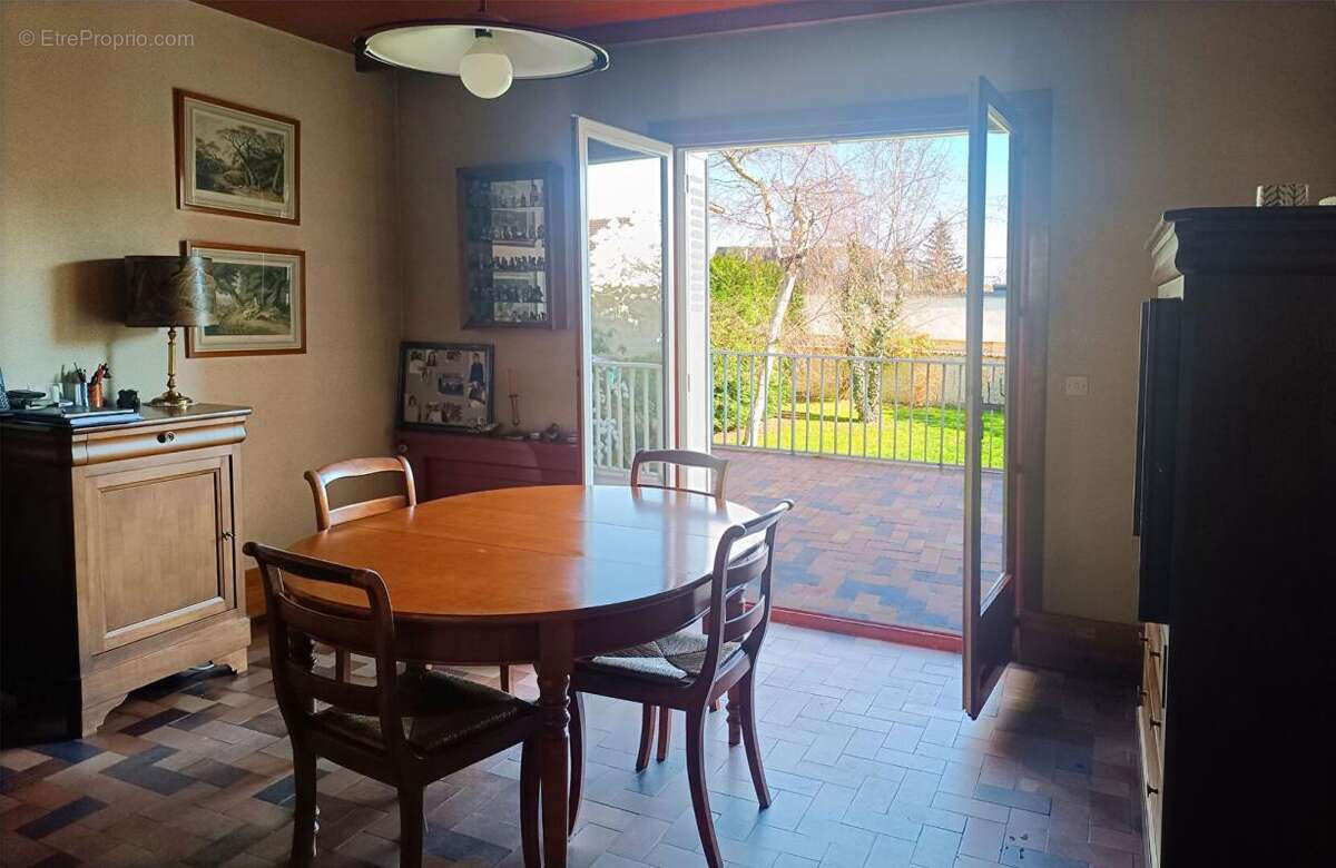 Maison à NEUILLY-PLAISANCE