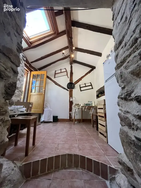 Ensemble immobilier à ETAGNAC - photo 15